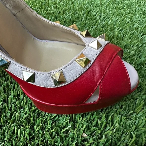 Valentino rockstud peep toe heels